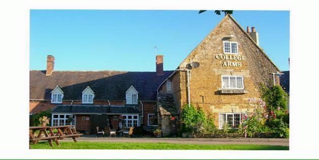 The College Arms Hotel Stratford-upon-Avon Exterior foto